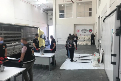Ticaret Bakanlığı: İpsala'da piyasa değeri 3 milyar TL olan uyuşturucu ele geçirildi