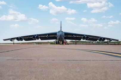 ABD'de ‘B-52 Stratofortress’ uçağı düştü / Ek bilgi
