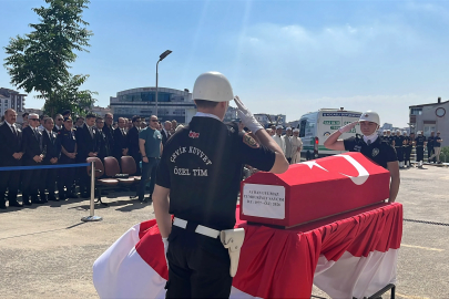 Duruşmada kalp krizi geçirip hayatını kaybeden Cumhuriyet savcısı için tören yapıldı (2)