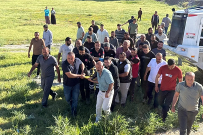 Minibüs ile kamyon çarpıştı: 2 ölü, 3 yaralı