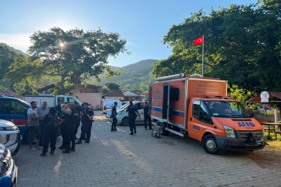 Ailesiyle tartışıp evden ayrılan Süer, ormanda aranıyor 