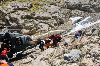 Vadide pancar toplarken düştü, askeri helikopterle hastaneye ulaştırıldı